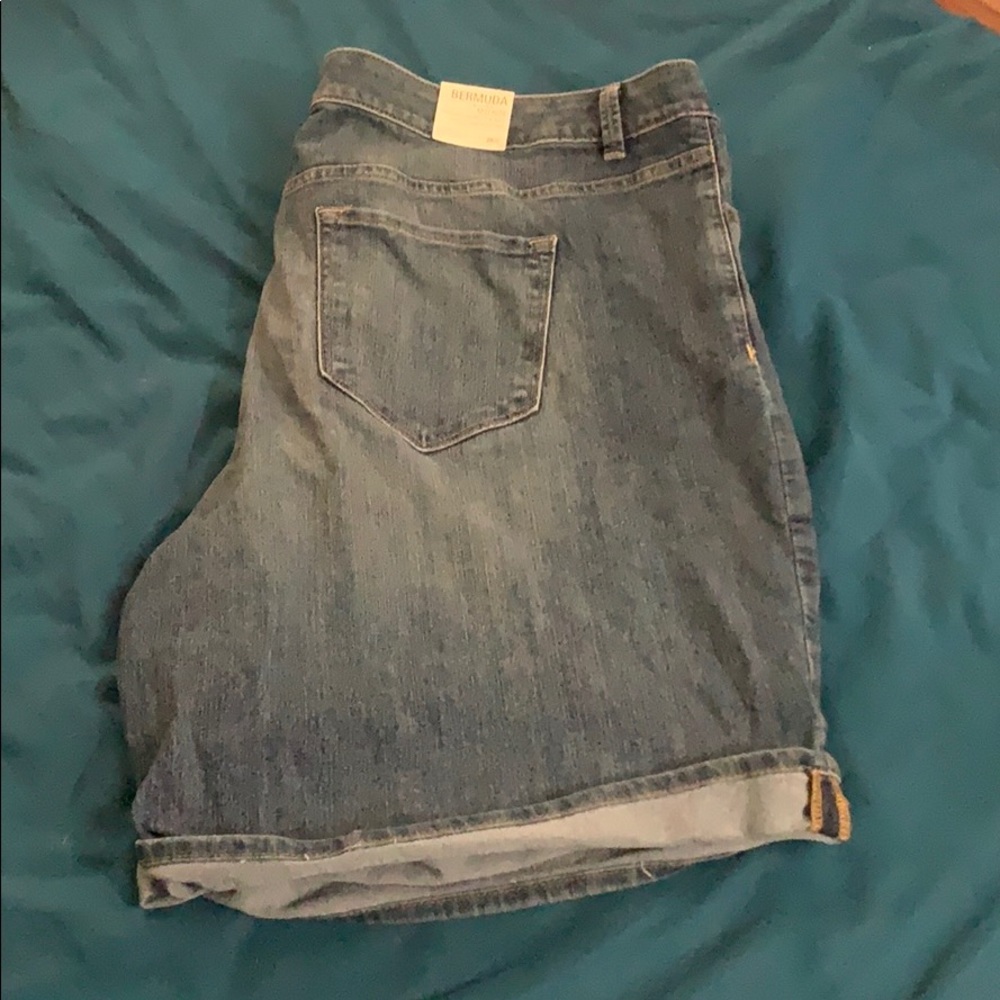 Bermuda plus size jean shorts